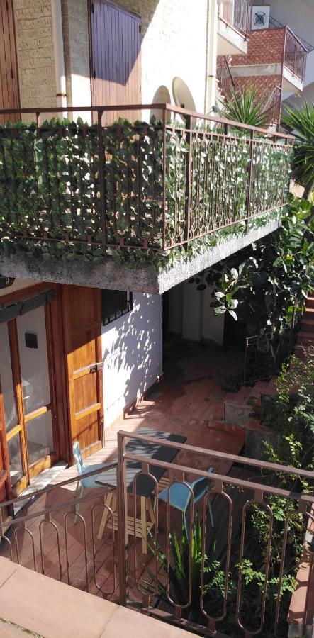 House Near The Beach Giardini-Naxos Exterior foto